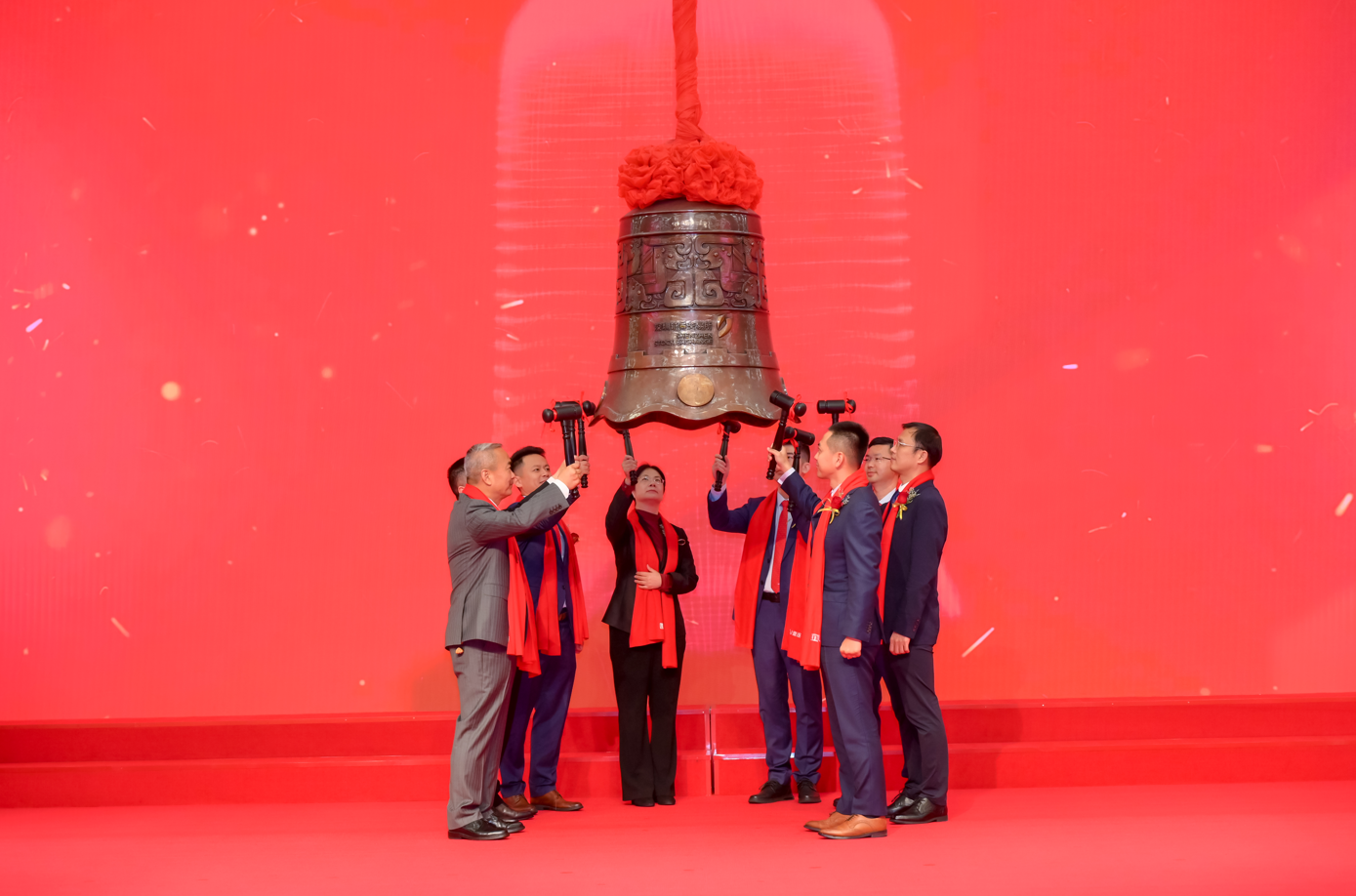 热烈祝贺玛雅吧最新消息在深交所正式挂牌上市！